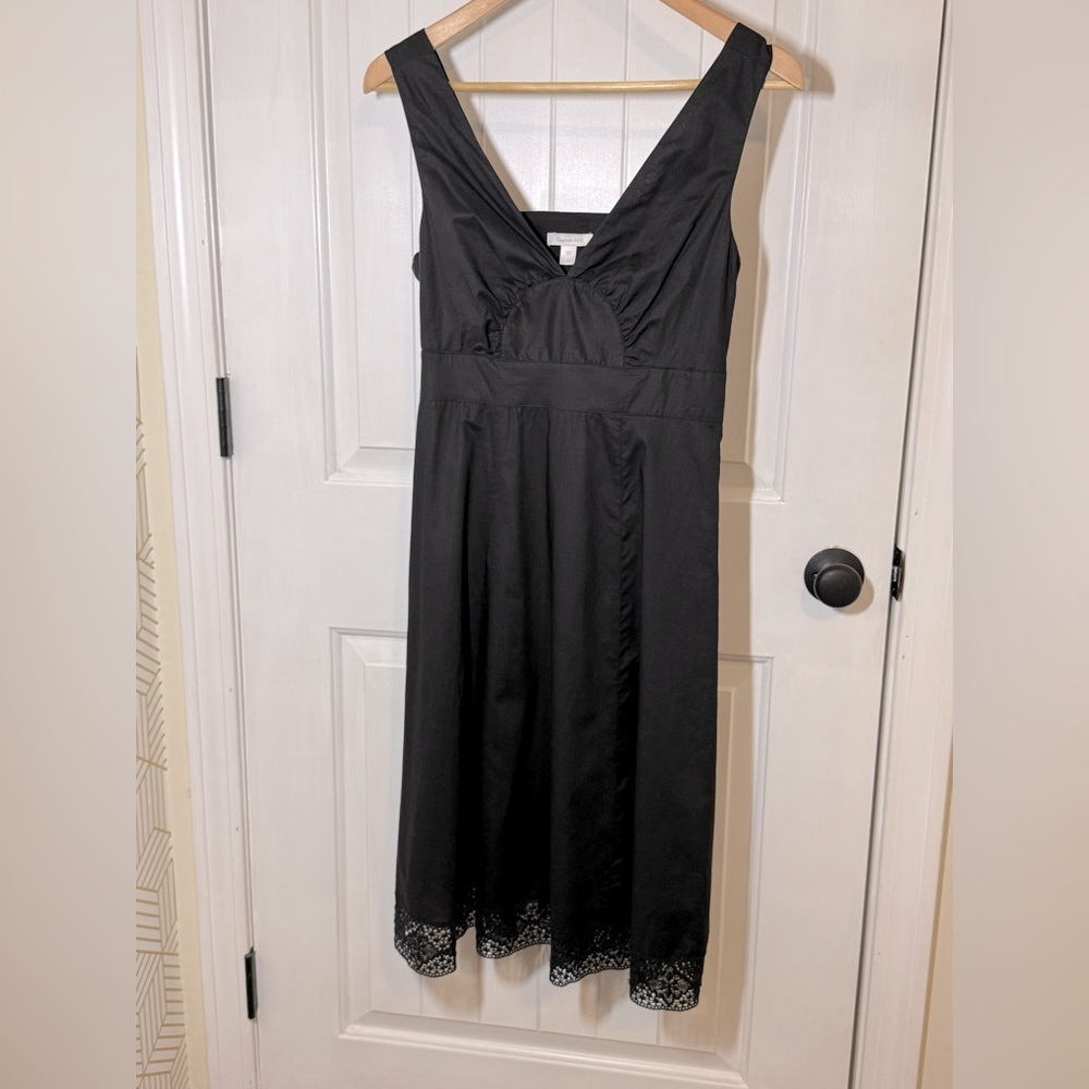 Garnet Hill 100% cotton little black sleeveless dress. - Picture 4 of 8